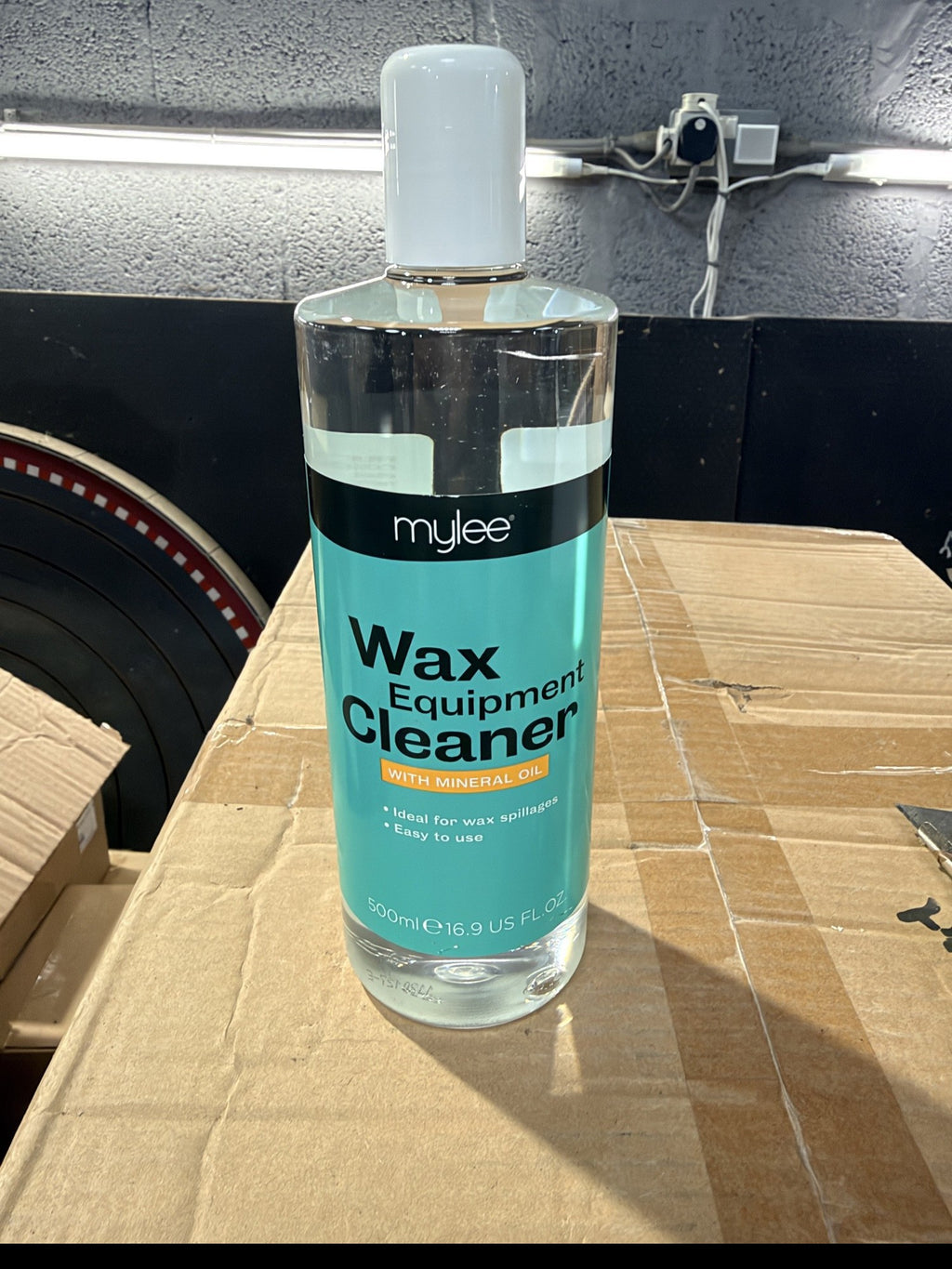 Mylee Wax Equipment Cleaner 500ml – real photo of stock
