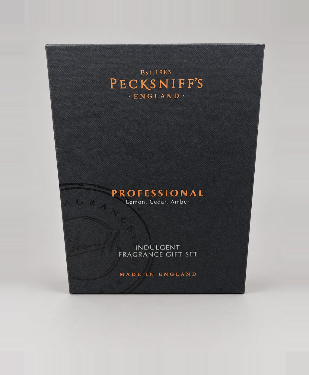 Pecksniff's Men's Professional fragrance gift set – closed box, studio photo
